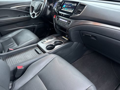 Used 2022 Honda Passport EX-L image 16