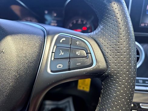 Used 2017 Mercedes-Benz GLC 300 w/ Premium 1 Package image 25