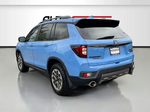 Used 2024 Honda Passport TrailSport image 5