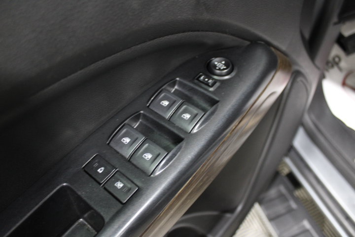 Used 2020 GMC Canyon Denali AWD/4WD image 17