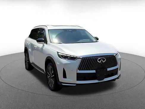 Used 2026 INFINITI QX60 Luxe AWD/4WD image 3