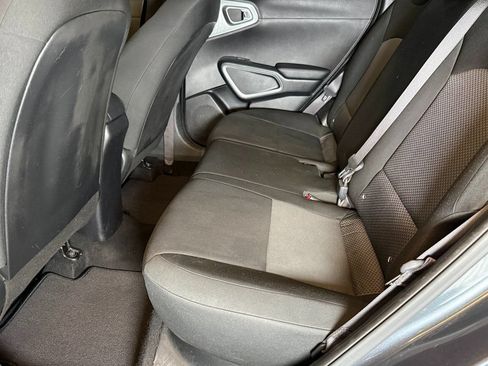 Used 2020 Kia Soul LX FWD image 20