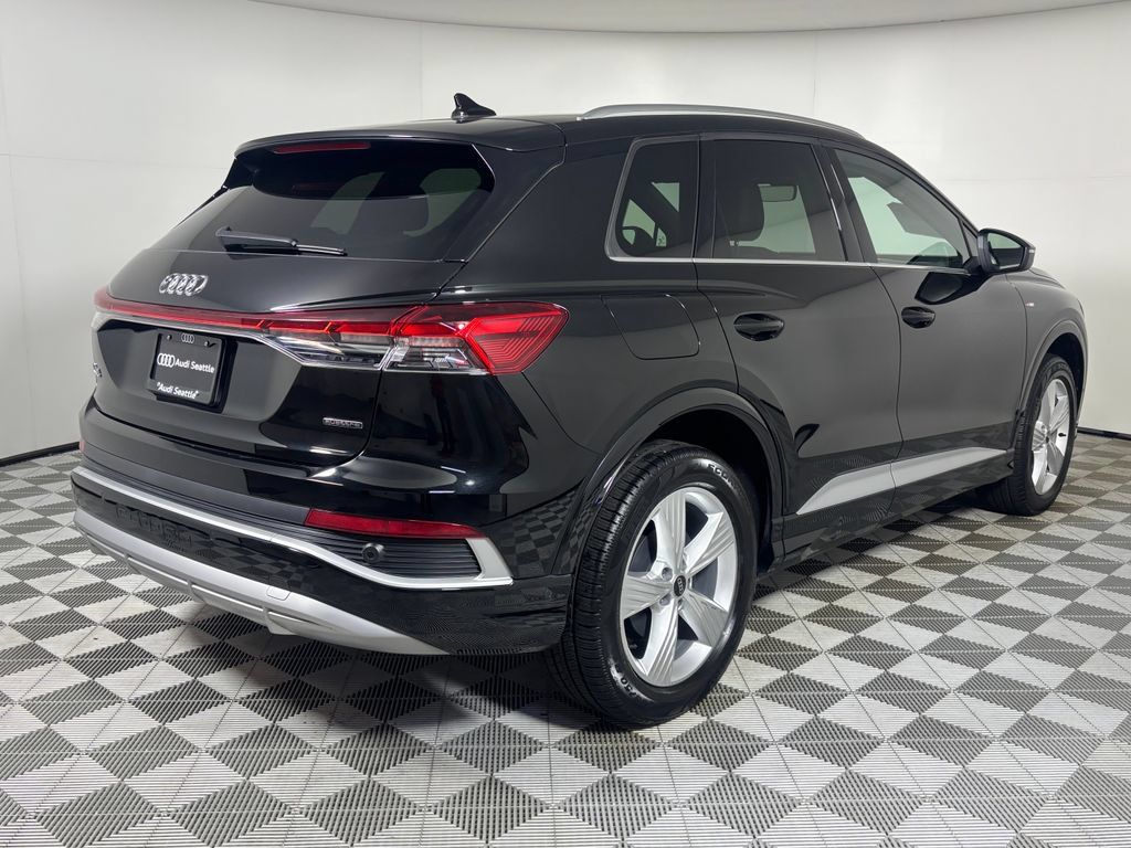 Used 2023 Audi Q4 e-tron Premium Plus AWD/4WD image 7