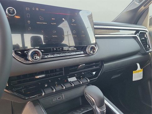 New 2026 GMC Canyon Elevation w/ Convenience Package image 19