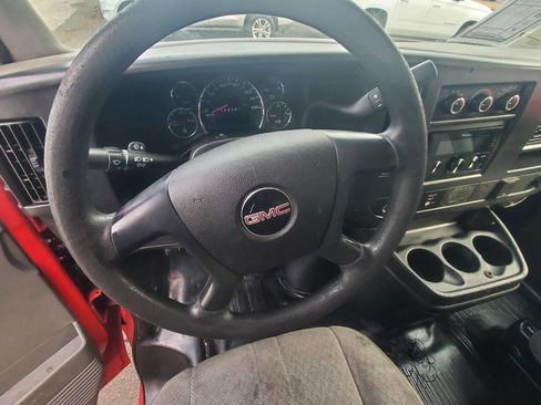 Used 2015 GMC Savana 2500 Extended image 11