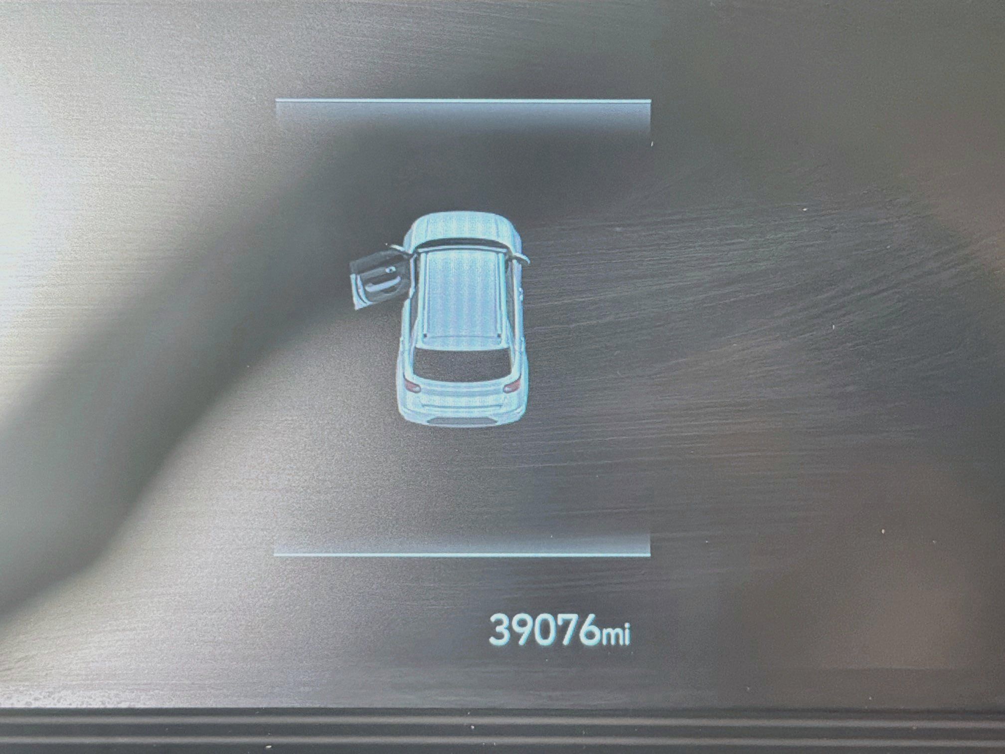 Used 2025 Hyundai Venue SEL FWD image 18