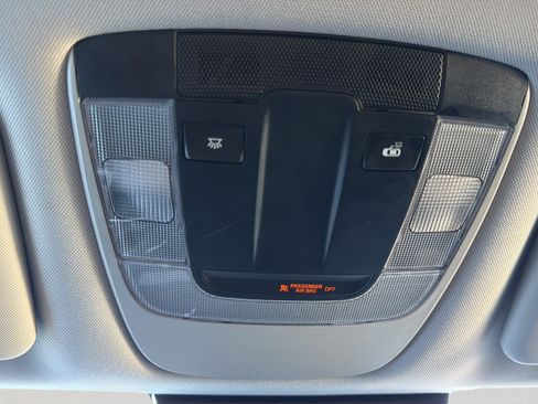Used 2024 Kia Sportage LX FWD image 21