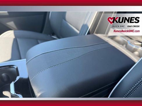 New 2026 Buick Enclave Sport Touring w/ Power Package AWD/4WD image 29