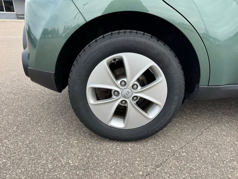 Used 2014 Kia Soul image 3