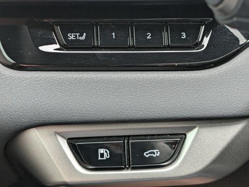 Used 2023 Lexus RX 350 w/ Cold Area Package AWD/4WD image 22