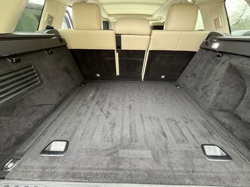 Used 2021 Land Rover Range Rover Sport HST image 30