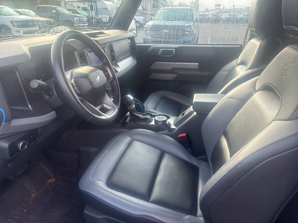 Used 2023 Ford Bronco Black Diamond AWD/4WD image 37