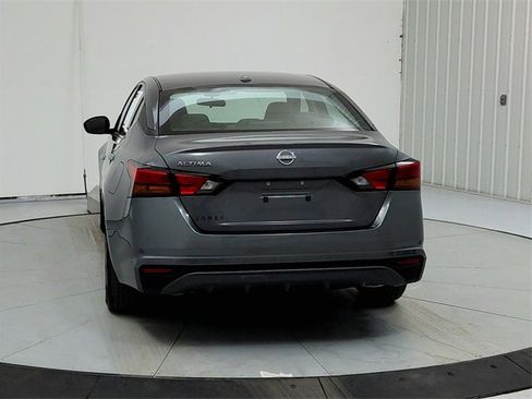 Used 2025 Nissan Altima 2.5 S image 6