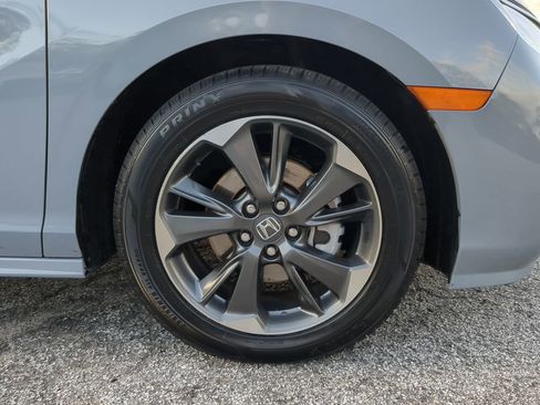 Used 2023 Honda Odyssey Elite image 9