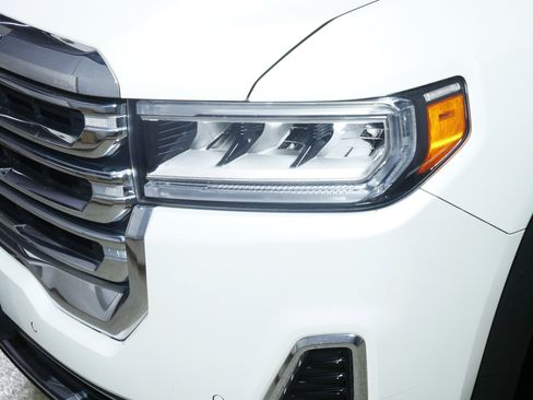 Used 2021 GMC Acadia SLT w/ Trailering Package image 16