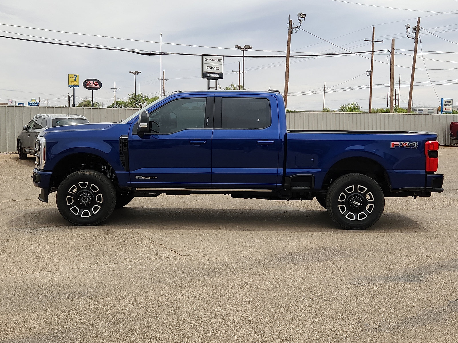 New 2026 Ford F250 Platinum w/ FX4 Off-Road Package AWD/4WD image 2