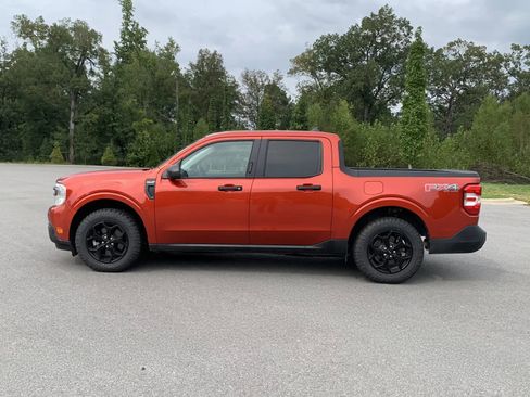 Used 2022 Ford Maverick XLT w/ Equipment Group 300A Standard image 4