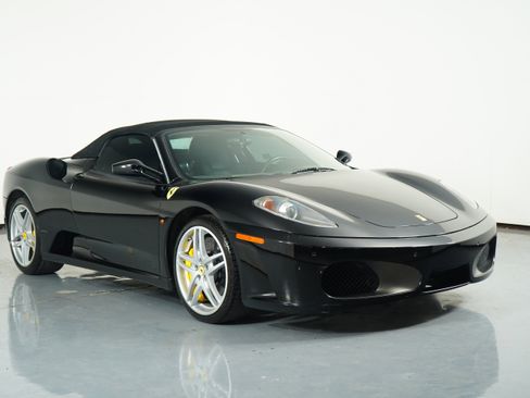 Used 2008 Ferrari F430 Spider image 5
