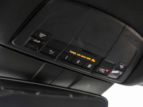 Used 2022 Porsche 718 Cayman RWD image 40