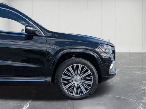 Used 2021 Mercedes-Benz Maybach GLS 600 Maybach GLS 600 image 12