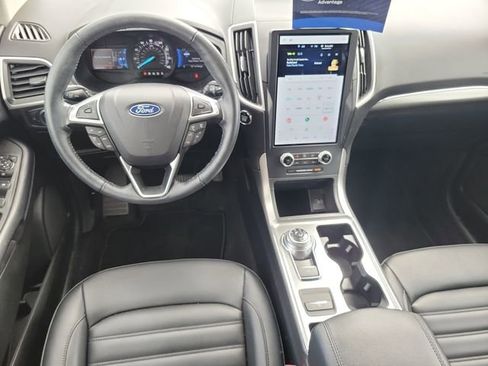 Certified 2022 Ford Edge SEL AWD/4WD image 24