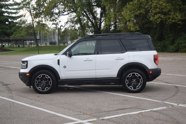 Used 2025 Ford Bronco Sport Outer Banks w/ Outer Banks Tech Package+ AWD/4WD image 22