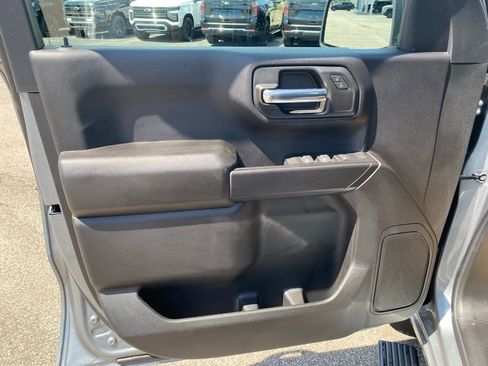 New 2026 Chevrolet Silverado 1500 W/T w/ Trailering Package AWD/4WD image 9