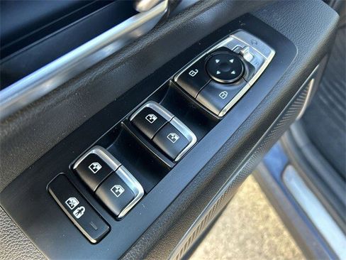 Used 2023 Kia Telluride SX Prestige image 16