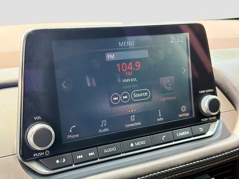 Used 2021 Nissan Rogue S AWD/4WD image 15