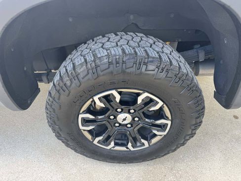 Used 2023 Chevrolet Silverado 1500 ZR2 AWD/4WD image 36