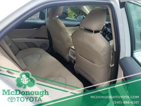 Used 2024 Toyota Camry LE w/ Convenience Package FWD image 19