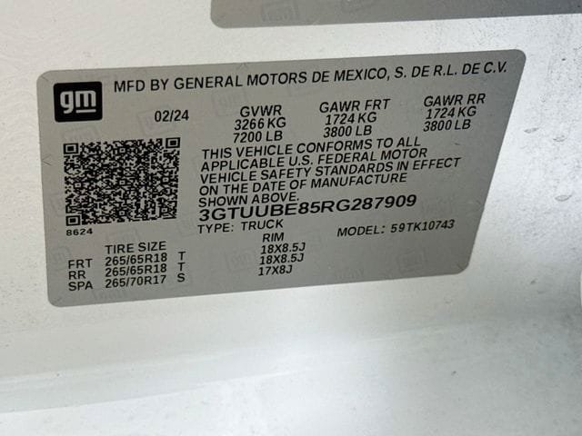 Used 2024 GMC Sierra 1500 SLE w/ Preferred Package AWD/4WD image 31