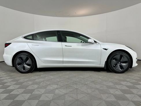 Used 2020 Tesla Model 3 Standard Range Plus image 31