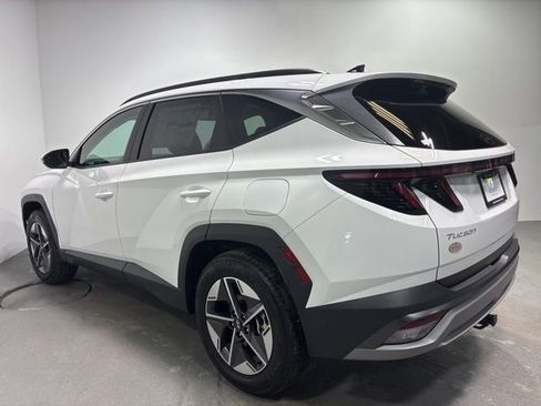Certified 2025 Hyundai Tucson SEL image 9