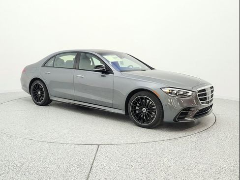 New 2026 Mercedes-Benz S 580 4MATIC Sedan image 3