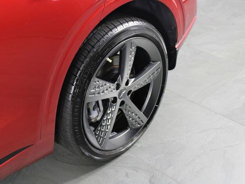 Used 2022 Genesis GV70 3.5T Sport w/ Sport Prestige Package image 11