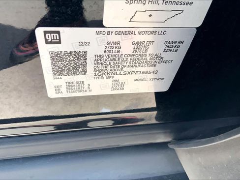 Used 2023 GMC Acadia AT4 w/ Technology Package image 36