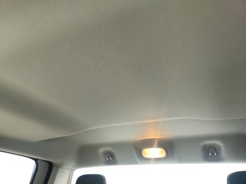 Used 2022 RAM 1500 Classic SLT image 19