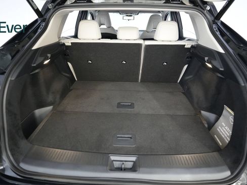 Used 2024 Nissan Ariya AWD image 8