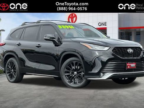 Used 2023 Toyota Highlander XSE AWD/4WD image 1