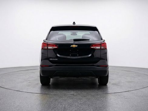 Used 2025 Chevrolet Equinox LT image 7