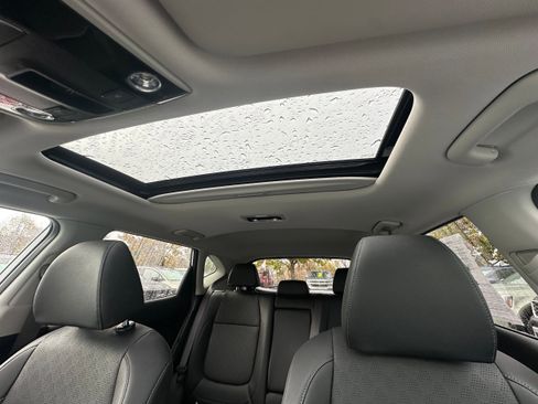 Used 2023 Kia Seltos EX image 39