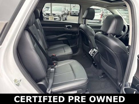 Used 2023 Kia Sorento SX image 11
