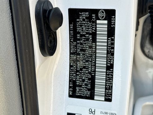 Used 2017 Toyota Camry LE FWD image 20