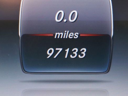 Used 2017 Mercedes-Benz GLC 300 image 14