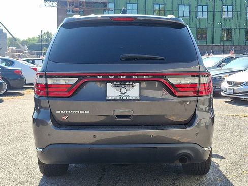 Used 2020 Dodge Durango SXT image 5