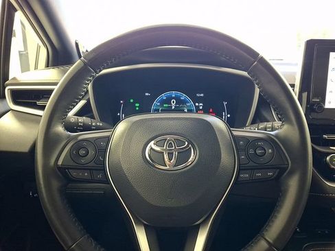 Certified 2025 Toyota Corolla XSE FWD image 23
