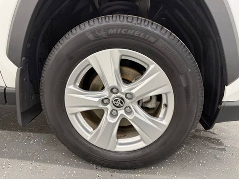 Used 2020 Toyota RAV4 LE w/ All Weather Liner Package AWD/4WD image 22