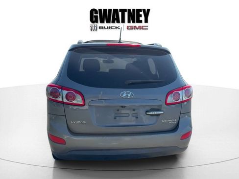 Used 2010 Hyundai Santa Fe Limited w/ Navigation Pkg 4 FWD image 6