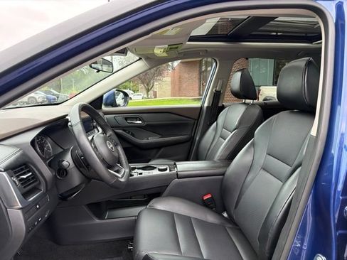 Used 2023 Nissan Rogue SV w/ SV Premium B Package AWD/4WD image 35